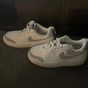 Kids Nike Air Force 1 LV 2